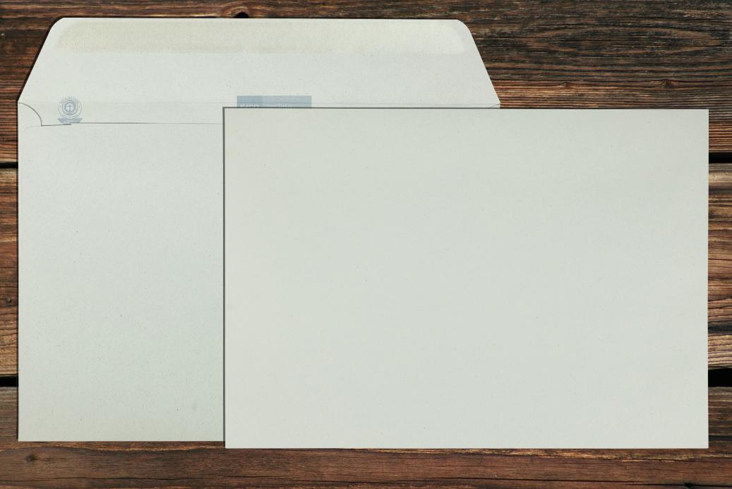 Kuvertierhüllen C4 229x324 mm Nassklebend Recycling Grau 120 g/qm